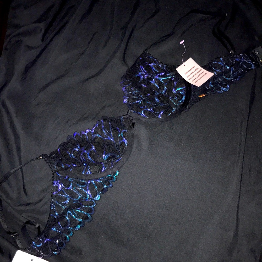 Savage X Fenty Savage Not Sorry Lace Bra Meg Thee Stallion Black Friday Box RARE